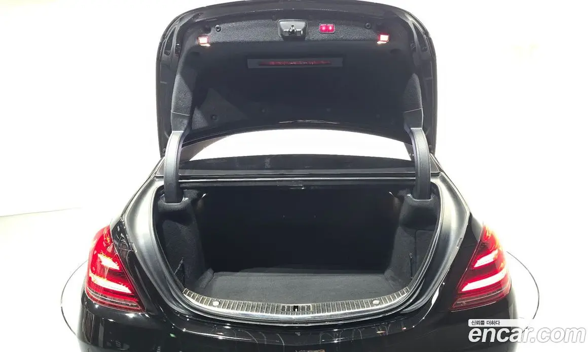 Mercedes-Benz S-Class 2020 4.0 гидро, фото 25