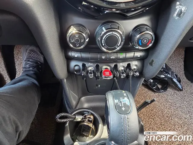 Mini Cooper 2019 1.5 автомат (гидро), миниатюра 9