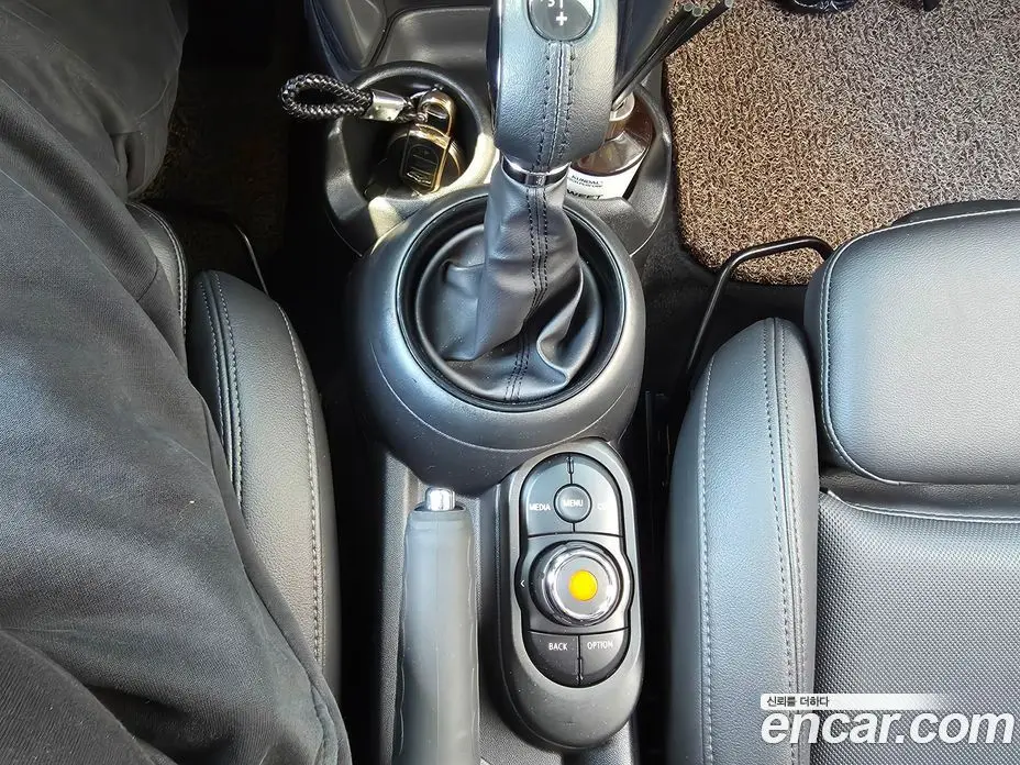 Mini Cooper 2019 1.5 автомат (гидро), фото 10