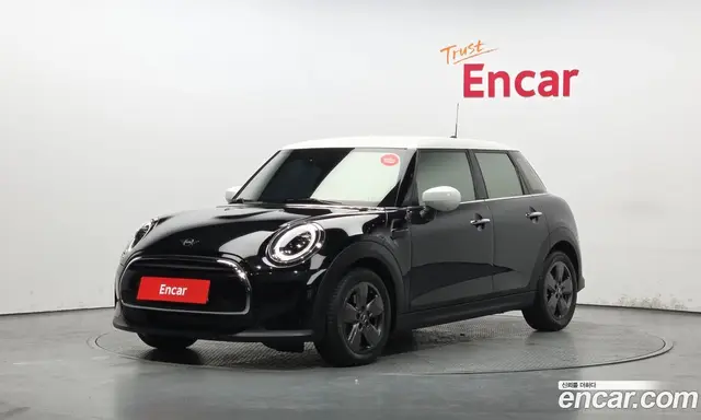 Mini Cooper, 2022, 16 740 км