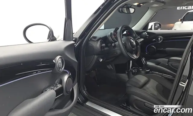 Mini Cooper 2022 1.5 автомат (гидро), миниатюра 11