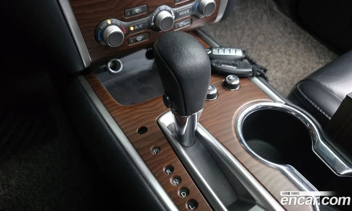 Nissan Pathfinder 2017 3.5 автомат (гидро), фото 11 Nissan Pathfinder 2017 3.5 автомат (гидро), фото 11