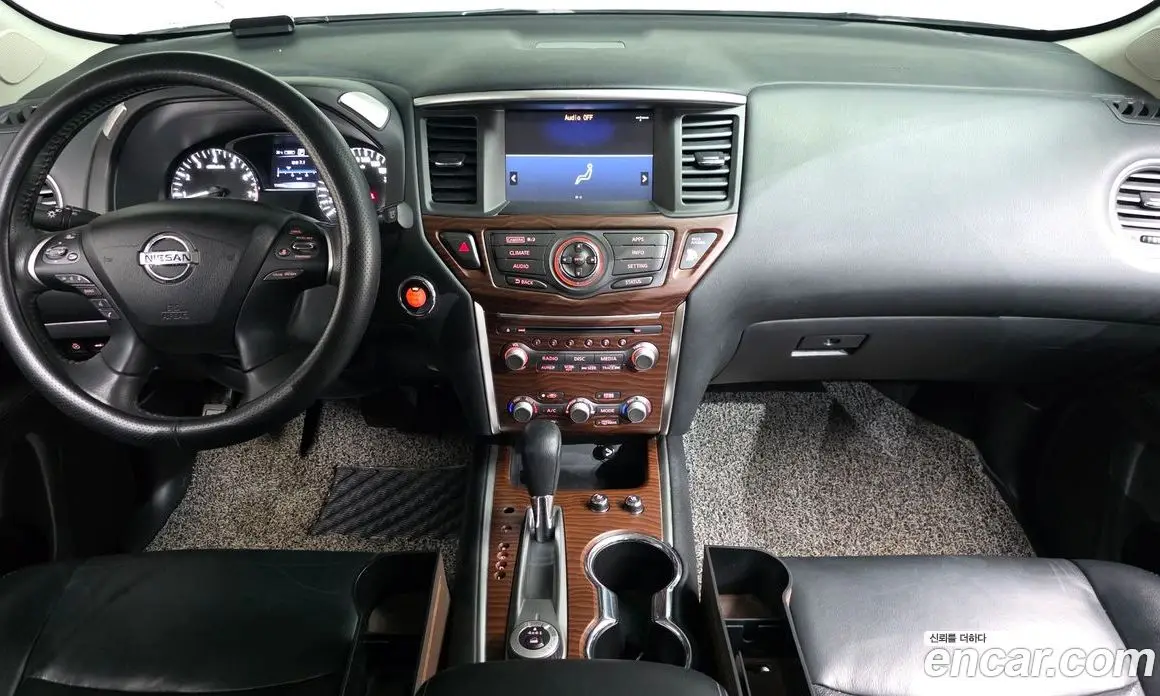 Nissan Pathfinder 2017 3.5 автомат (гидро), фото 9 Nissan Pathfinder 2017 3.5 автомат (гидро), фото 9