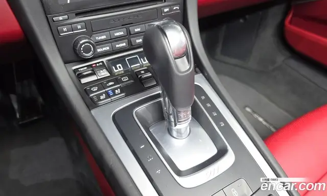 Porsche 911 2018 3.0 автомат (гидро), миниатюра 12