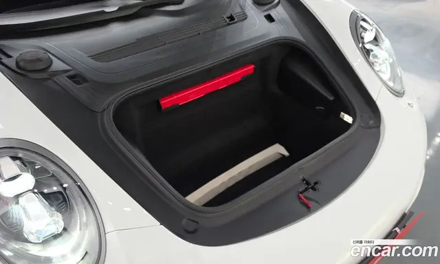 Porsche 911 2018 3.0 автомат (гидро), миниатюра 6
