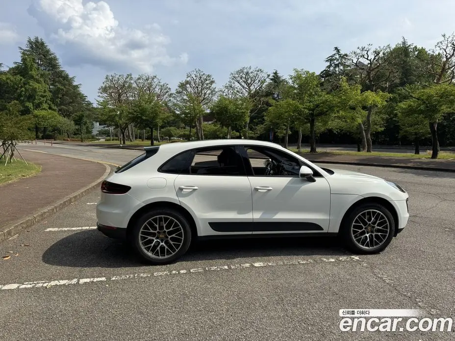 Porsche Macan 2018 2.0 автомат (гидро), фото 3