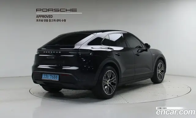Porsche Macan 2025 0.1 автомат (гидро), миниатюра 2