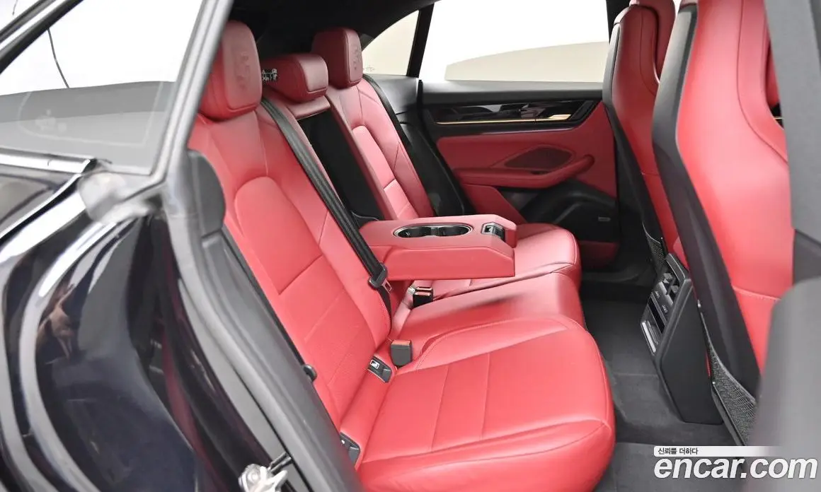 Porsche Macan 2025 0.1 автомат (гидро), фото 12