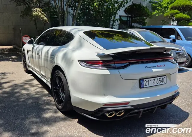 Porsche Panamera 2014 3.6 автомат (гидро), миниатюра 3