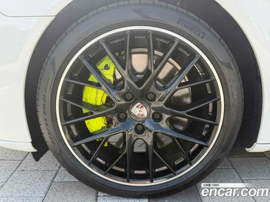 Porsche Panamera 2018 2.9 автомат (гидро), фото 5