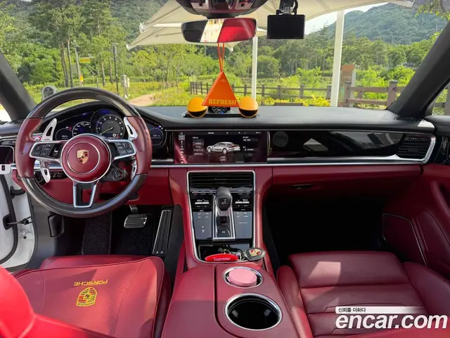 Porsche Panamera 2018 2.9 автомат (гидро), миниатюра 6