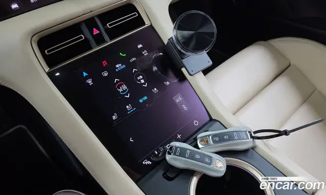 Porsche Taycan 2024 0.1 автомат (гидро), миниатюра 12