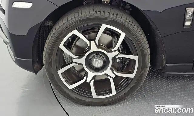 Rolls-Royce Cullinan 2022 6.7 автомат (гидро), миниатюра 5 Rolls-Royce Cullinan 2022 6.7 автомат (гидро), миниатюра 5