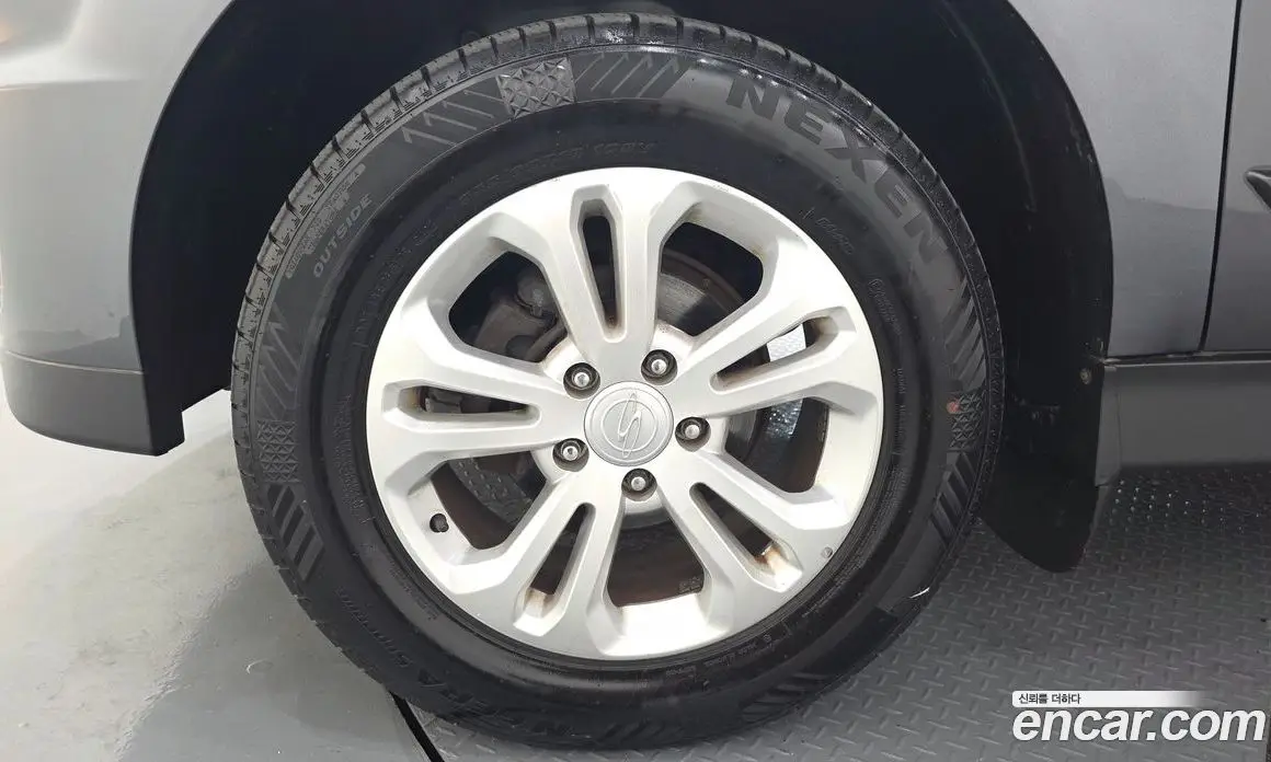 SsangYong Korando 2016 2.2 автомат (гидро), фото 5