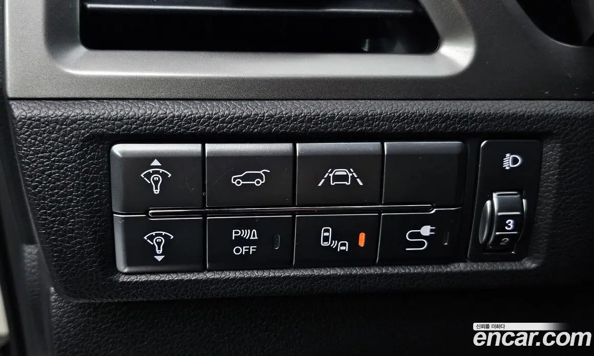 SsangYong Korando 2022 1.5 автомат (гидро), фото 13