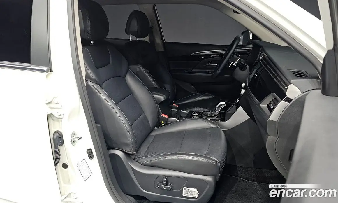 SsangYong Korando 2022 1.5 автомат (гидро), фото 17