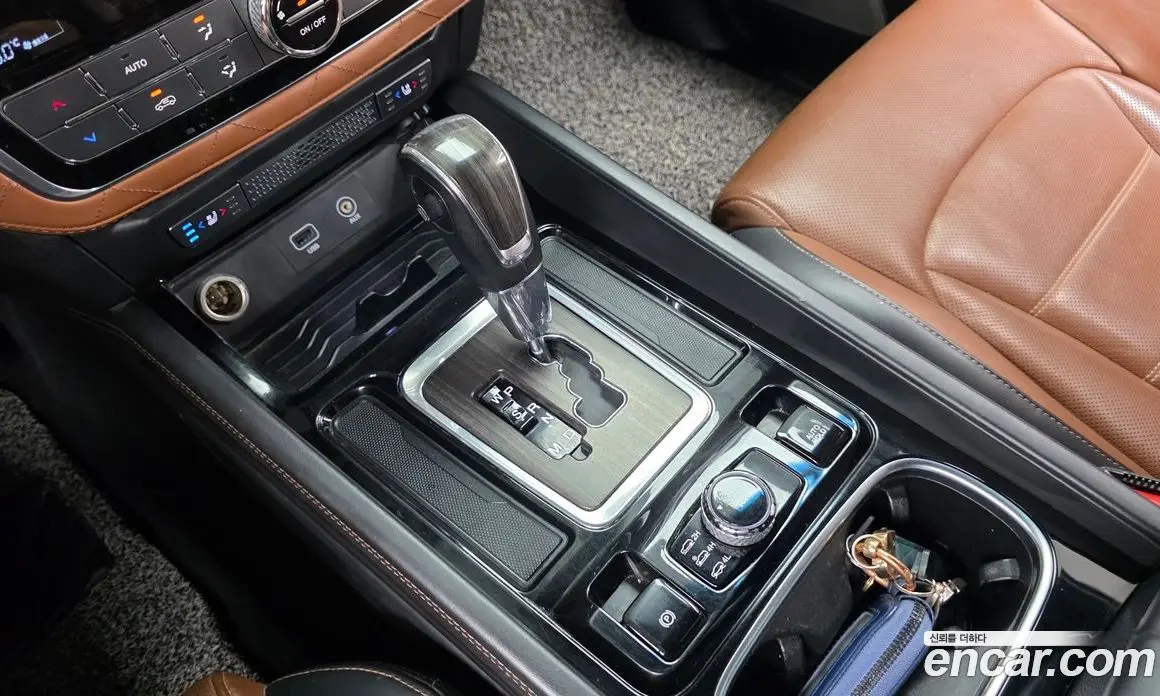 SsangYong Rexton 2017 2.2 автомат (гидро), фото 12