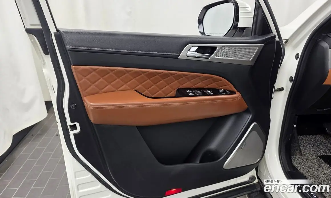 SsangYong Rexton 2017 2.2 автомат (гидро), фото 14