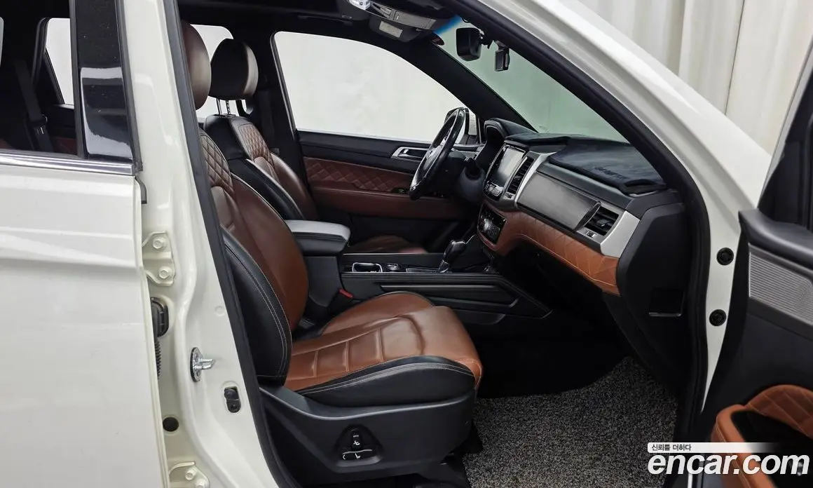 SsangYong Rexton 2017 2.2 автомат (гидро), фото 17