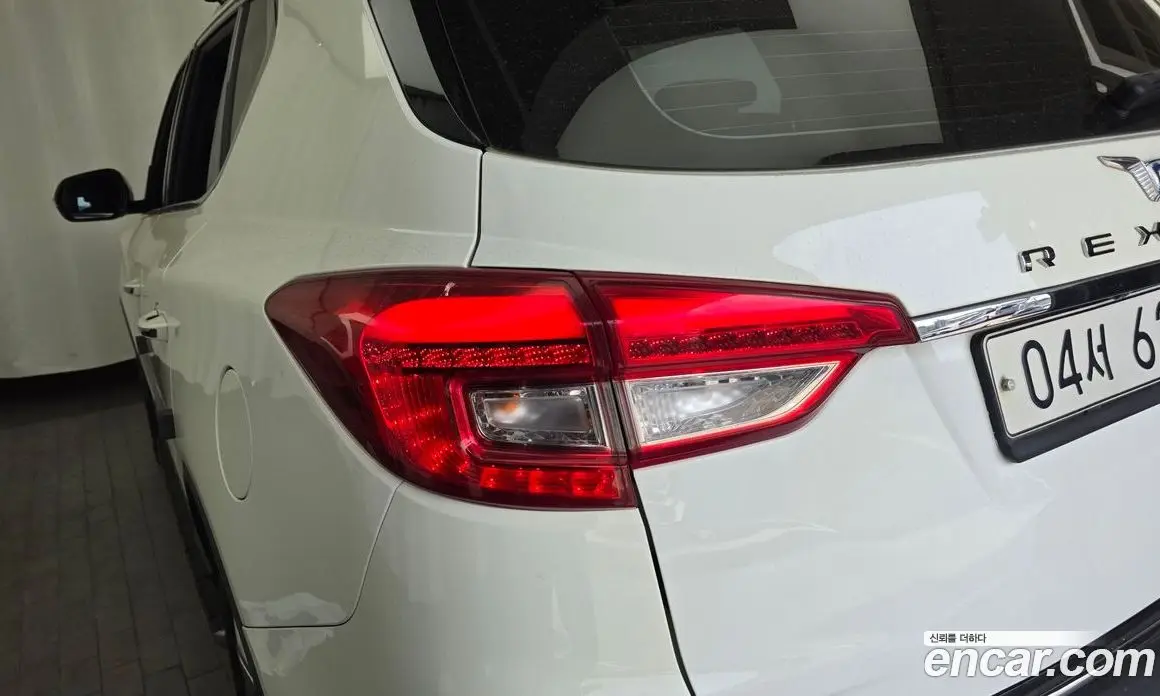 SsangYong Rexton 2017 2.2 автомат (гидро), фото 9