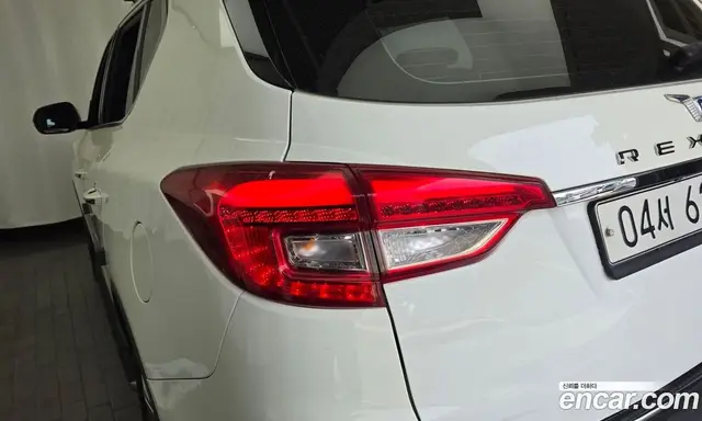 SsangYong Rexton 2017 2.2 автомат (гидро), миниатюра 9
