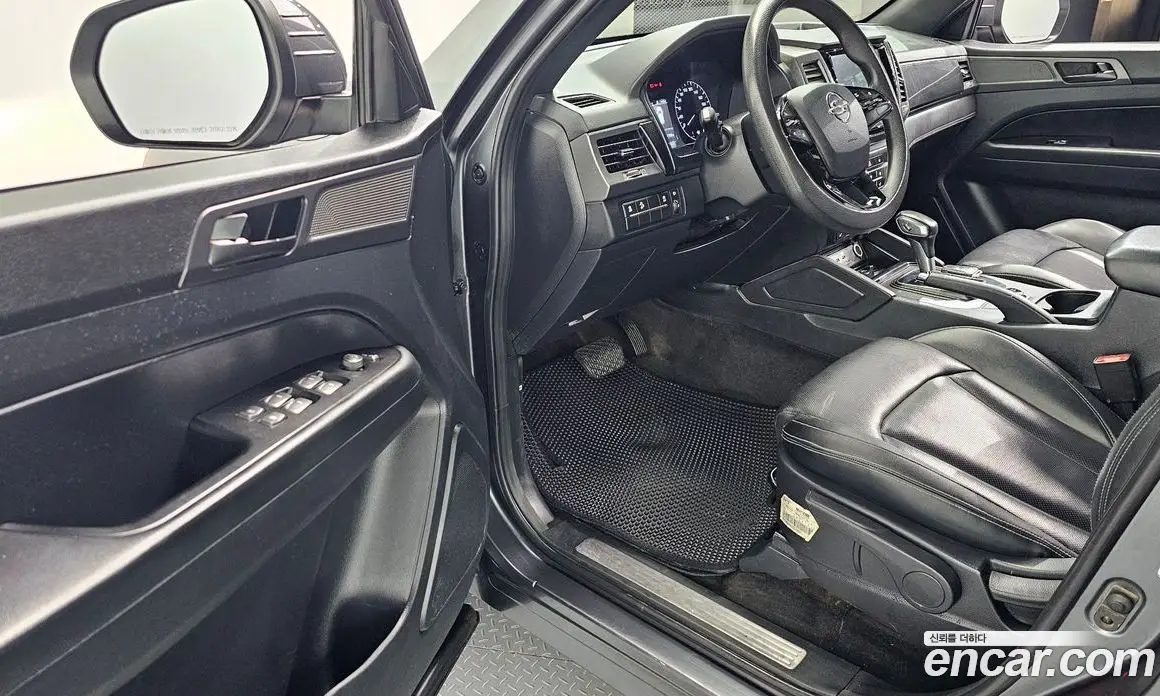 SsangYong Rexton 2022 2.2 автомат (гидро), фото 13