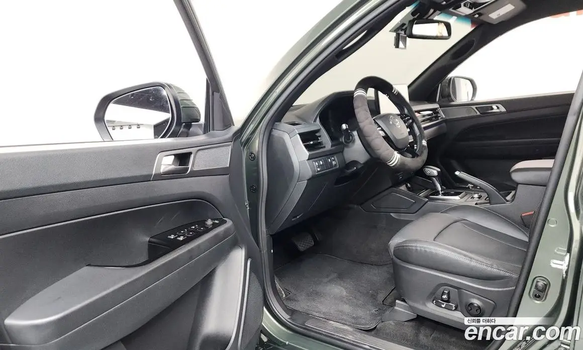 SsangYong Rexton 2023 2.2 автомат (гидро), фото 13