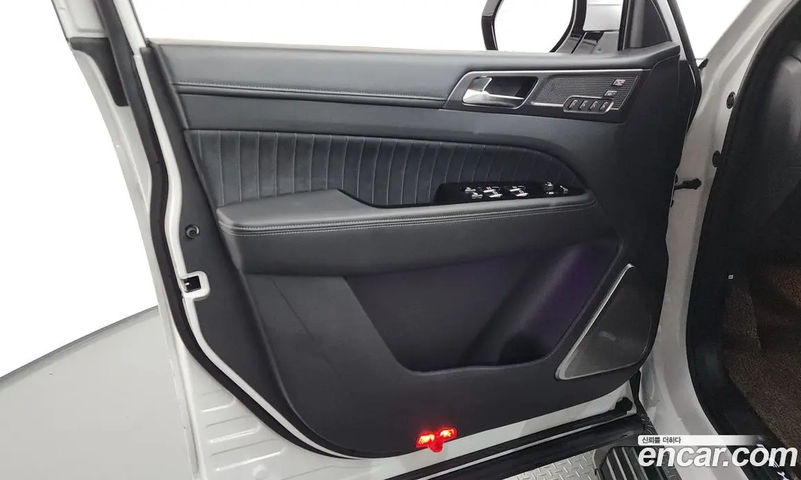 SsangYong Rexton 2023 2.2 автомат (гидро), фото 14