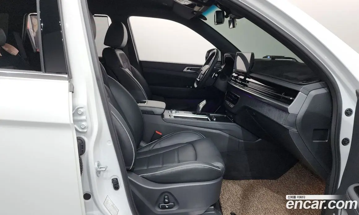SsangYong Rexton 2023 2.2 автомат (гидро), фото 16