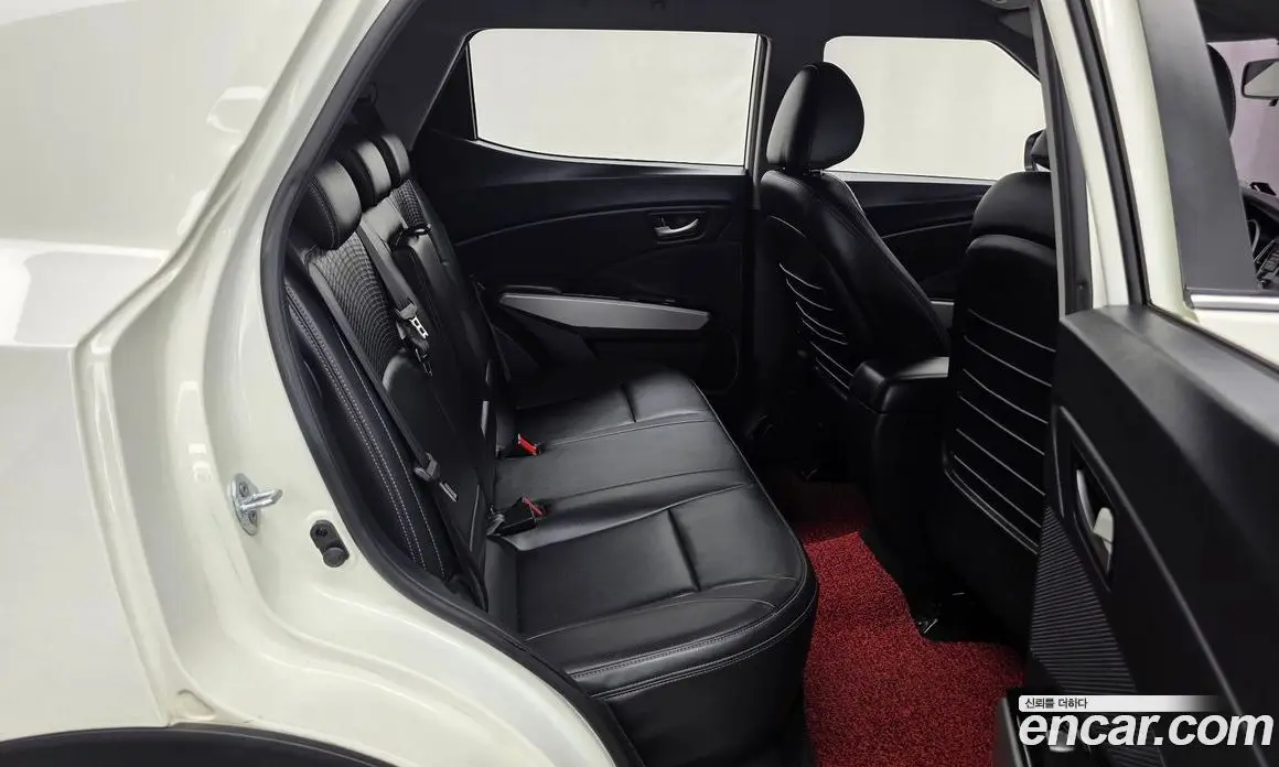 SsangYong TIBOLI 2018 1.6 автомат (гидро), фото 12