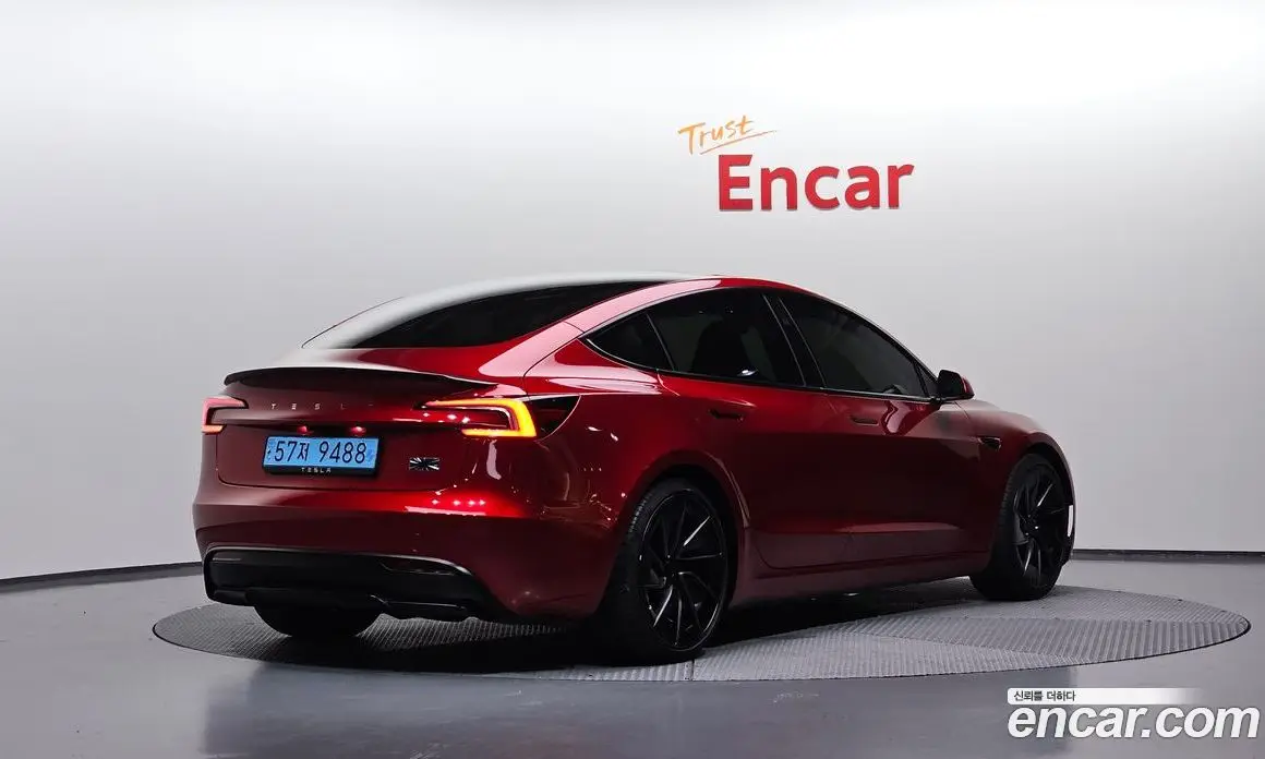 Tesla Model 3 2024 0.2 автомат (гидро), фото 2 Tesla Model 3 2024 0.2 автомат (гидро), фото 2