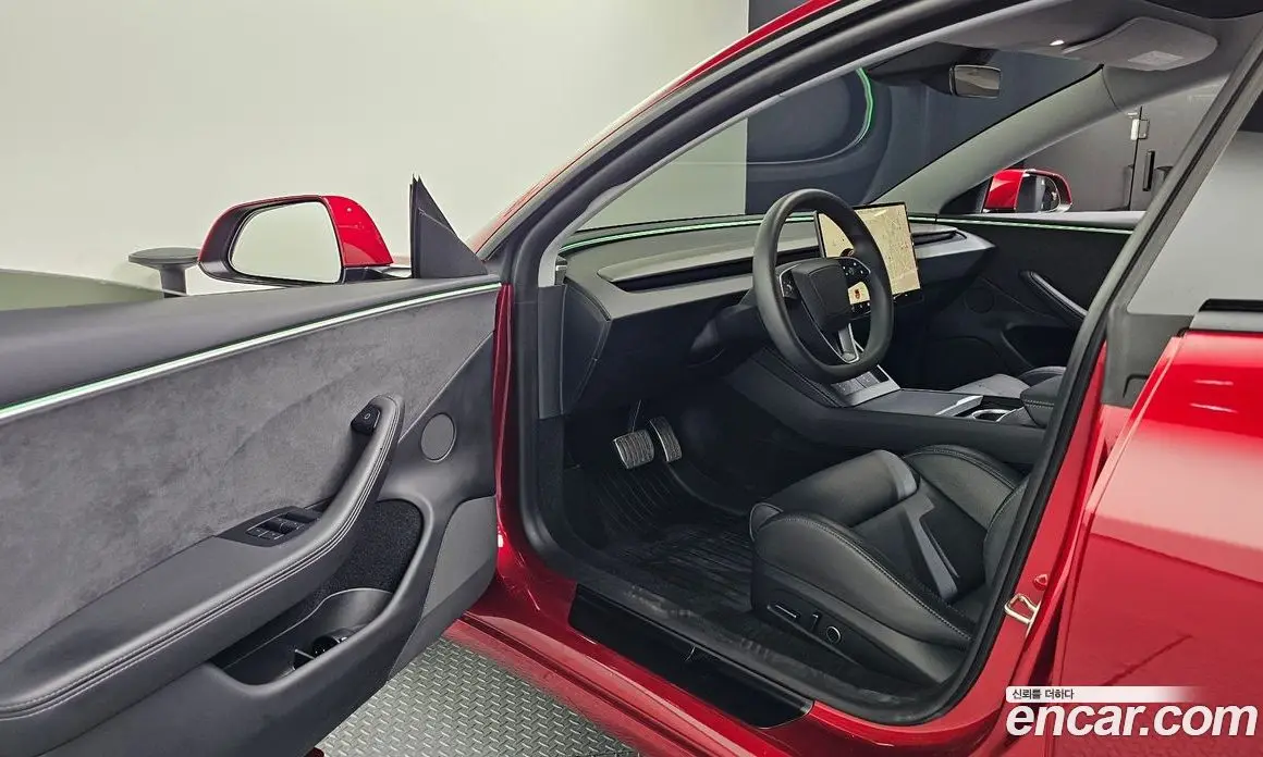 Tesla Model 3 2024 0.2 автомат (гидро), фото 13 Tesla Model 3 2024 0.2 автомат (гидро), фото 13