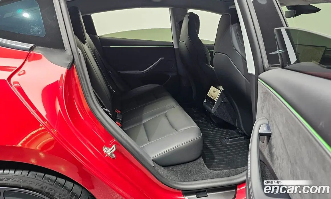 Tesla Model 3 2024 0.2 автомат (гидро), фото 17 Tesla Model 3 2024 0.2 автомат (гидро), фото 17