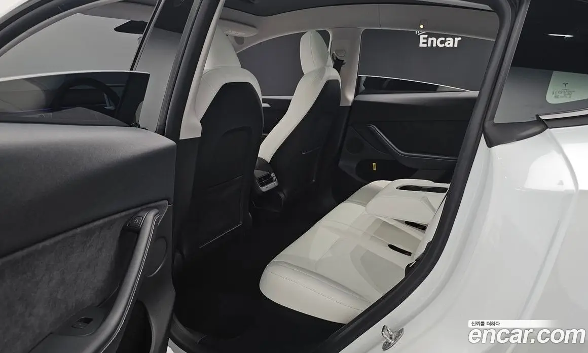 Tesla Model Y 2023 0.2 автомат (гидро), фото 18