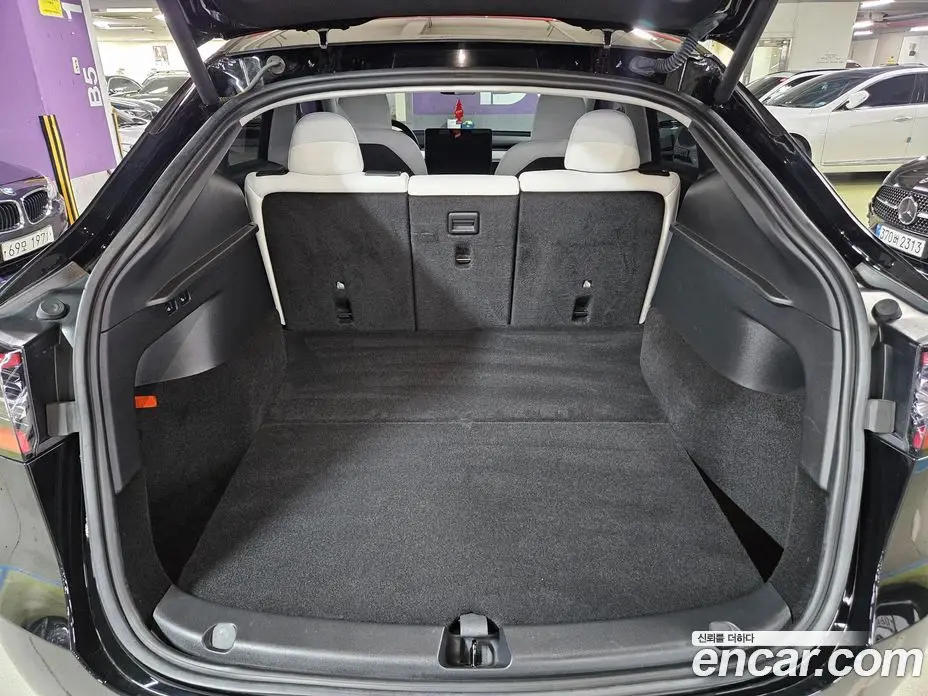 Tesla Model Y 2023 0.2 автомат (гидро), фото 18 Tesla Model Y 2023 0.2 автомат (гидро), фото 18