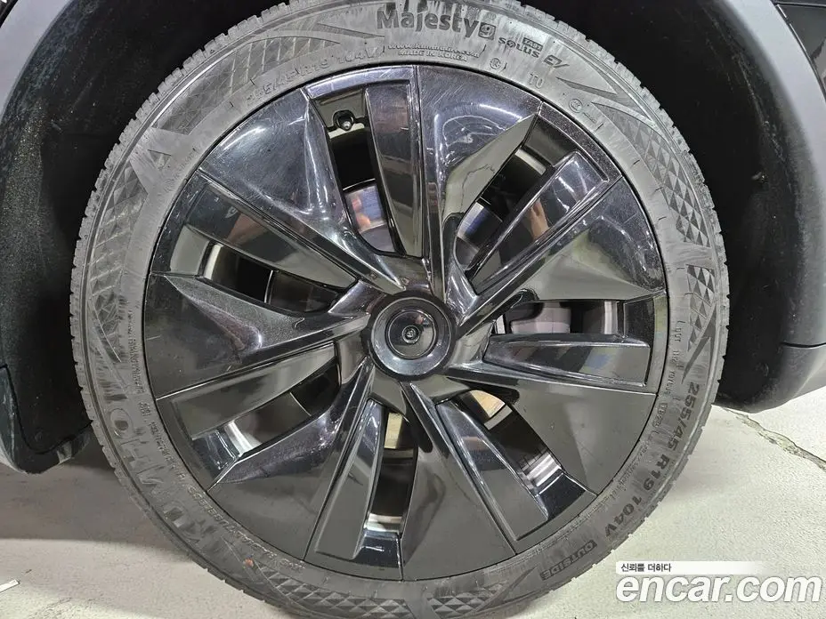 Tesla Model Y 2023 0.2 автомат (гидро), фото 20 Tesla Model Y 2023 0.2 автомат (гидро), фото 20