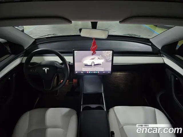 Tesla Model Y 2023 0.2 автомат (гидро), миниатюра 6 Tesla Model Y 2023 0.2 автомат (гидро), миниатюра 6