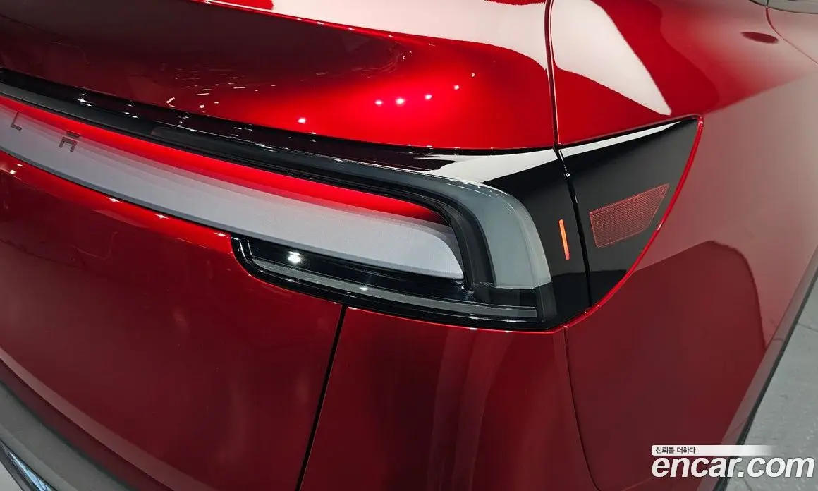 Tesla Model Y 2026 0.2 автомат (гидро), фото 8 Tesla Model Y 2026 0.2 автомат (гидро), фото 8