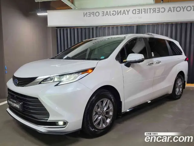 Toyota Sienna 2025 2.5 автомат (гидро), миниатюра 1 Toyota Sienna 2025 2.5 автомат (гидро), миниатюра 1