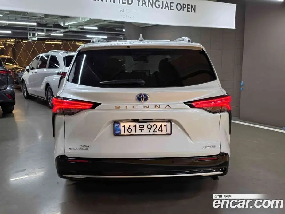 Toyota Sienna 2025 2.5 автомат (гидро), фото 4 Toyota Sienna 2025 2.5 автомат (гидро), фото 4