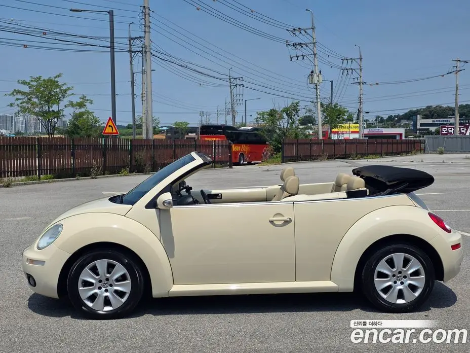 Volkswagen Beatle 2010 2.0 автомат (гидро), фото 2 Volkswagen Beatle 2010 2.0 автомат (гидро), фото 2