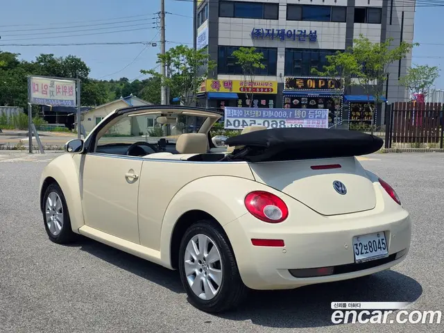 Volkswagen Beatle 2010 2.0 автомат (гидро), миниатюра 5 Volkswagen Beatle 2010 2.0 автомат (гидро), миниатюра 5