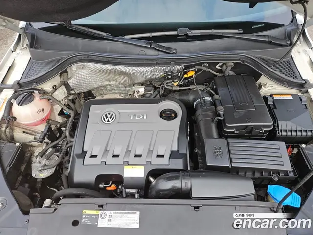 Volkswagen Tiguan 2013 2.0 автомат (гидро), миниатюра 6