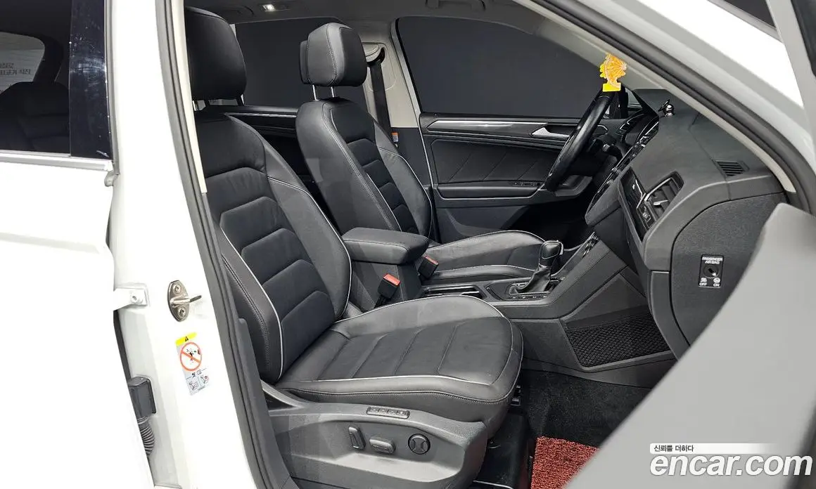 Volkswagen Tiguan 2018 2.0 автомат (гидро), фото 11