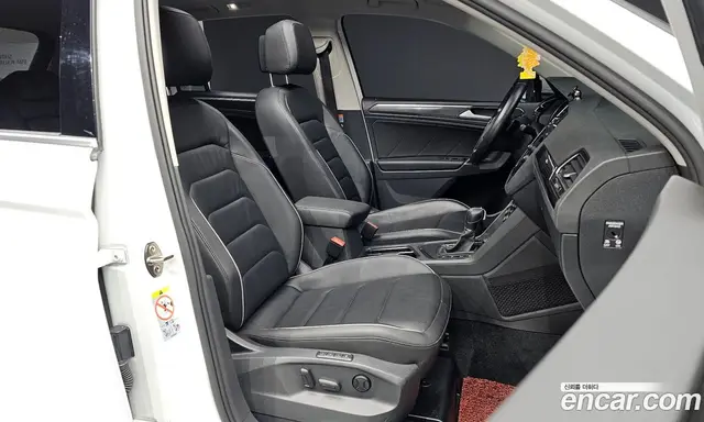 Volkswagen Tiguan 2018 2.0 автомат (гидро), миниатюра 11