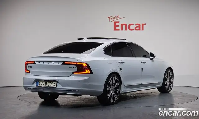 Volvo S90 2022 2.0 автомат (гидро), миниатюра 2