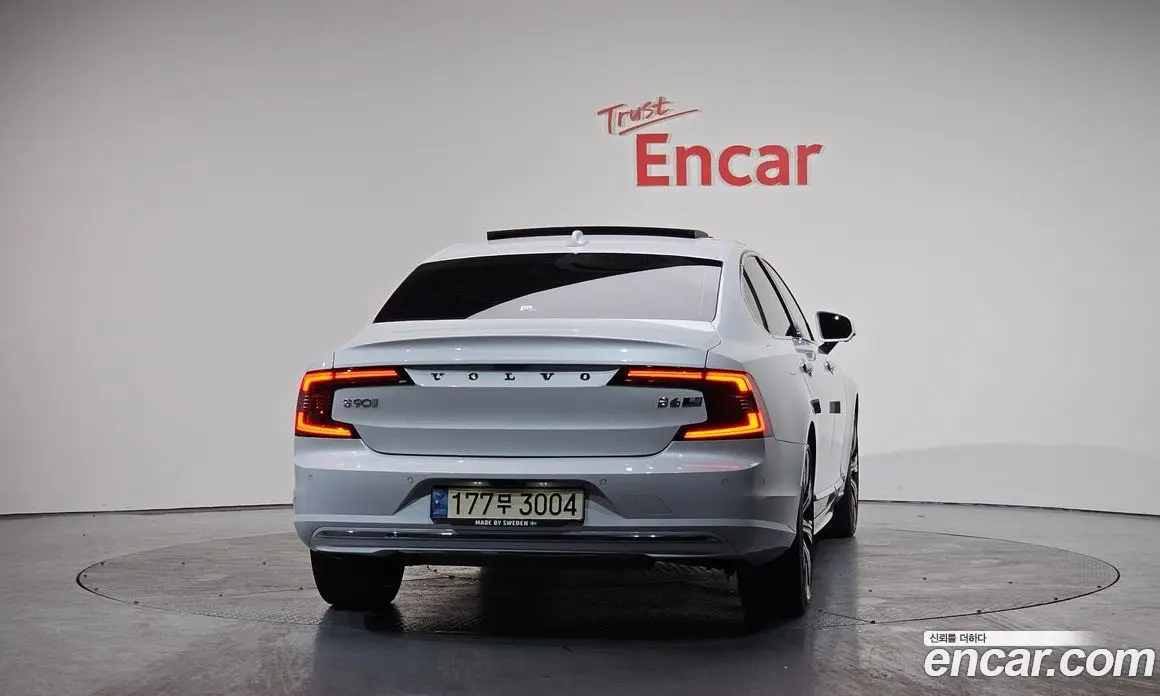 Volvo S90 2022 2.0 автомат (гидро), фото 4