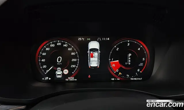 Volvo XC60 2019 2.0 автомат (гидро), миниатюра 11