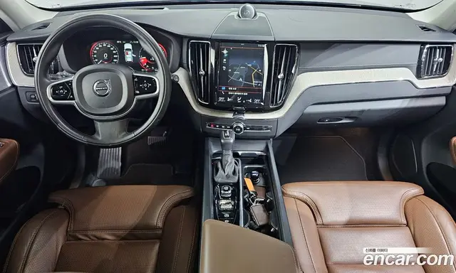 Volvo XC60 2019 2.0 автомат (гидро), миниатюра 10
