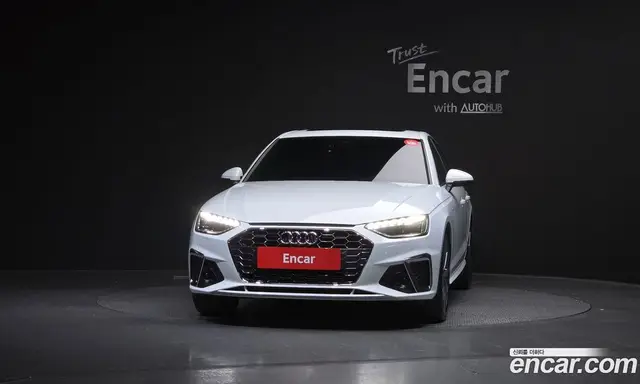 Audi A4 2023 2.0 автомат (гидро), миниатюра 3